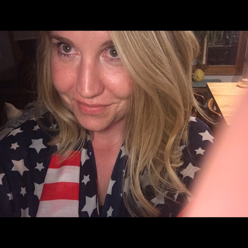 Meet your Posher, Jennifer